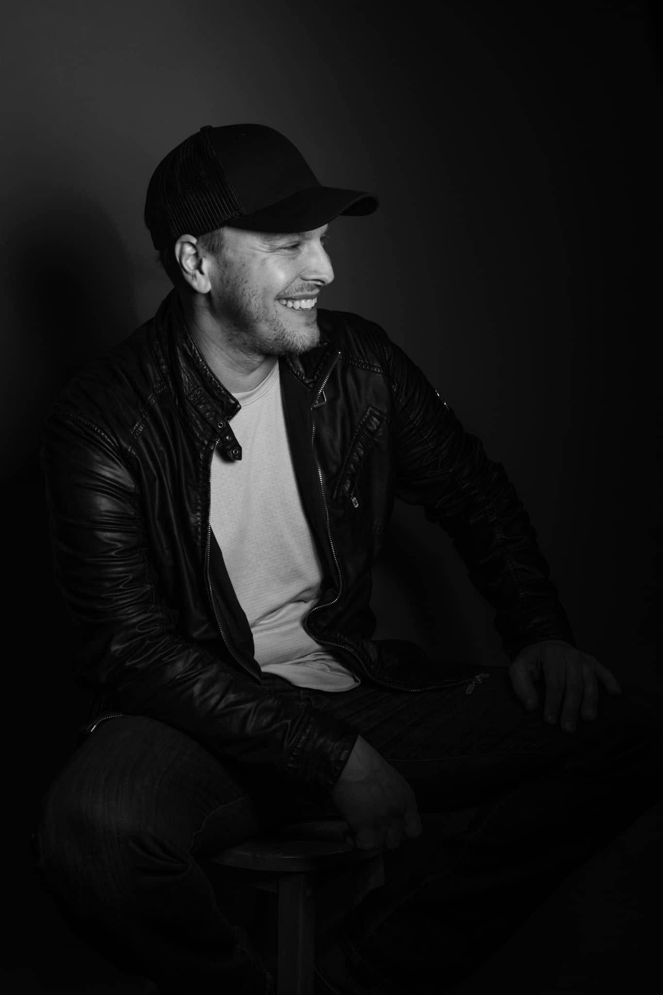 Gavin DeGraw performing live